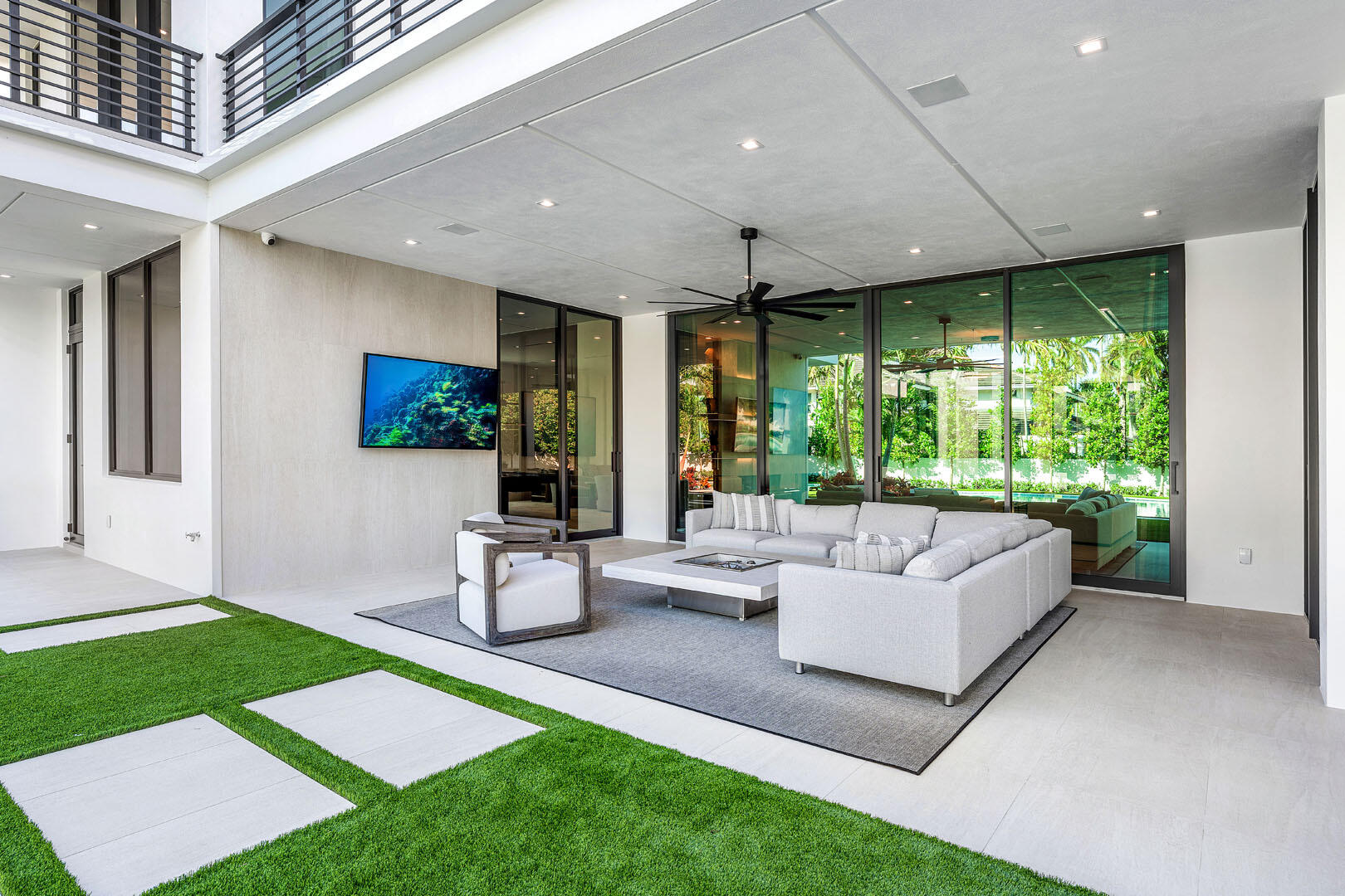 481 Thatch Palm Drive Boca Raton, FL 33432 - Photo 25 of 97 481_Thatch_Palm_Drive_24