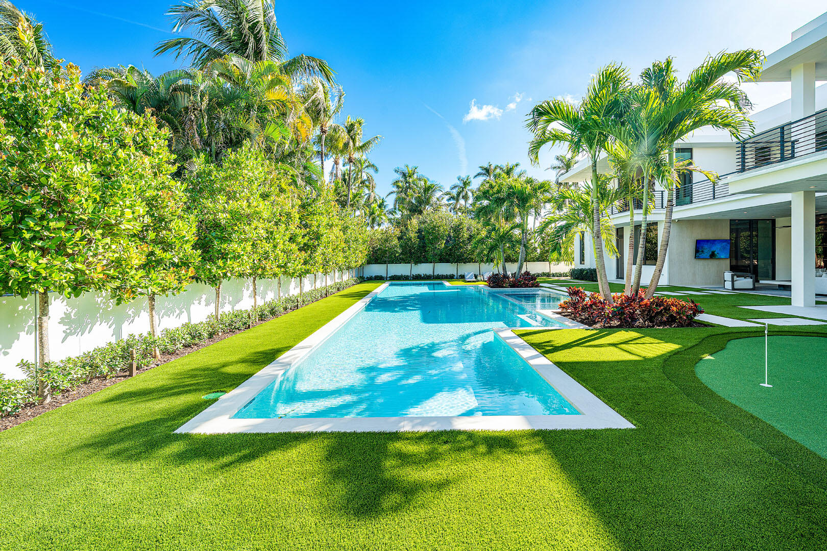 481 Thatch Palm Drive Boca Raton, FL 33432 - Photo 33 of 97 481_Thatch_Palm_Drive_36