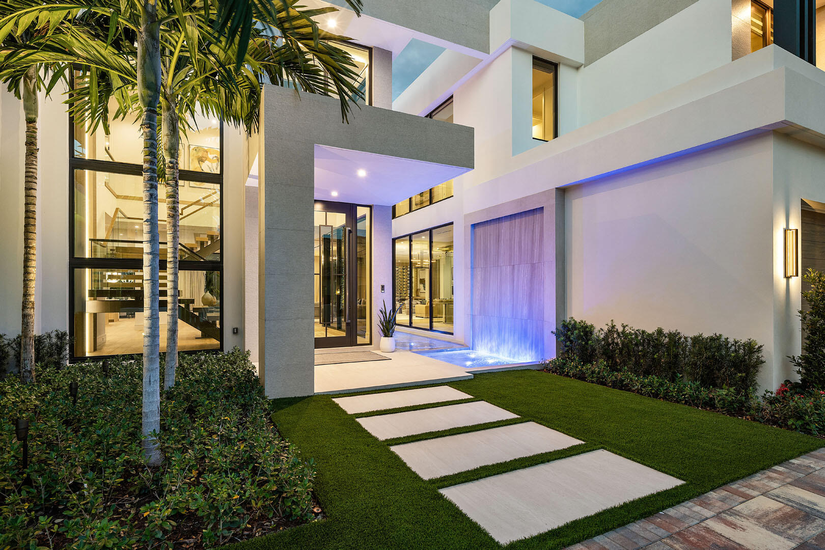 481 Thatch Palm Drive Boca Raton, FL 33432 - Photo 79 of 97 481_Thatch_Palm_Drive_Dusk_05