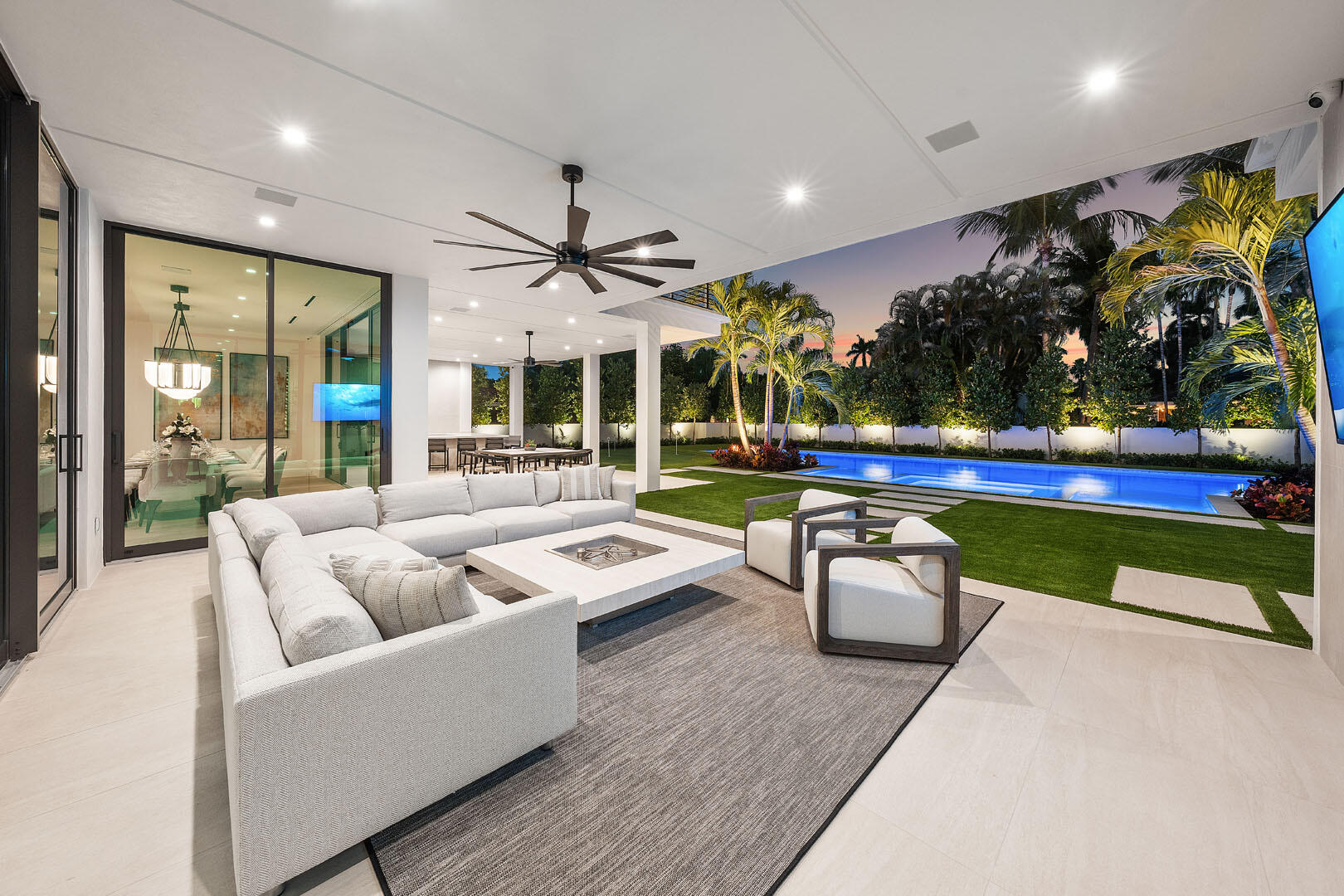 481 Thatch Palm Drive Boca Raton, FL 33432 - Photo 82 of 97 481_Thatch_Palm_Drive_Dusk_17