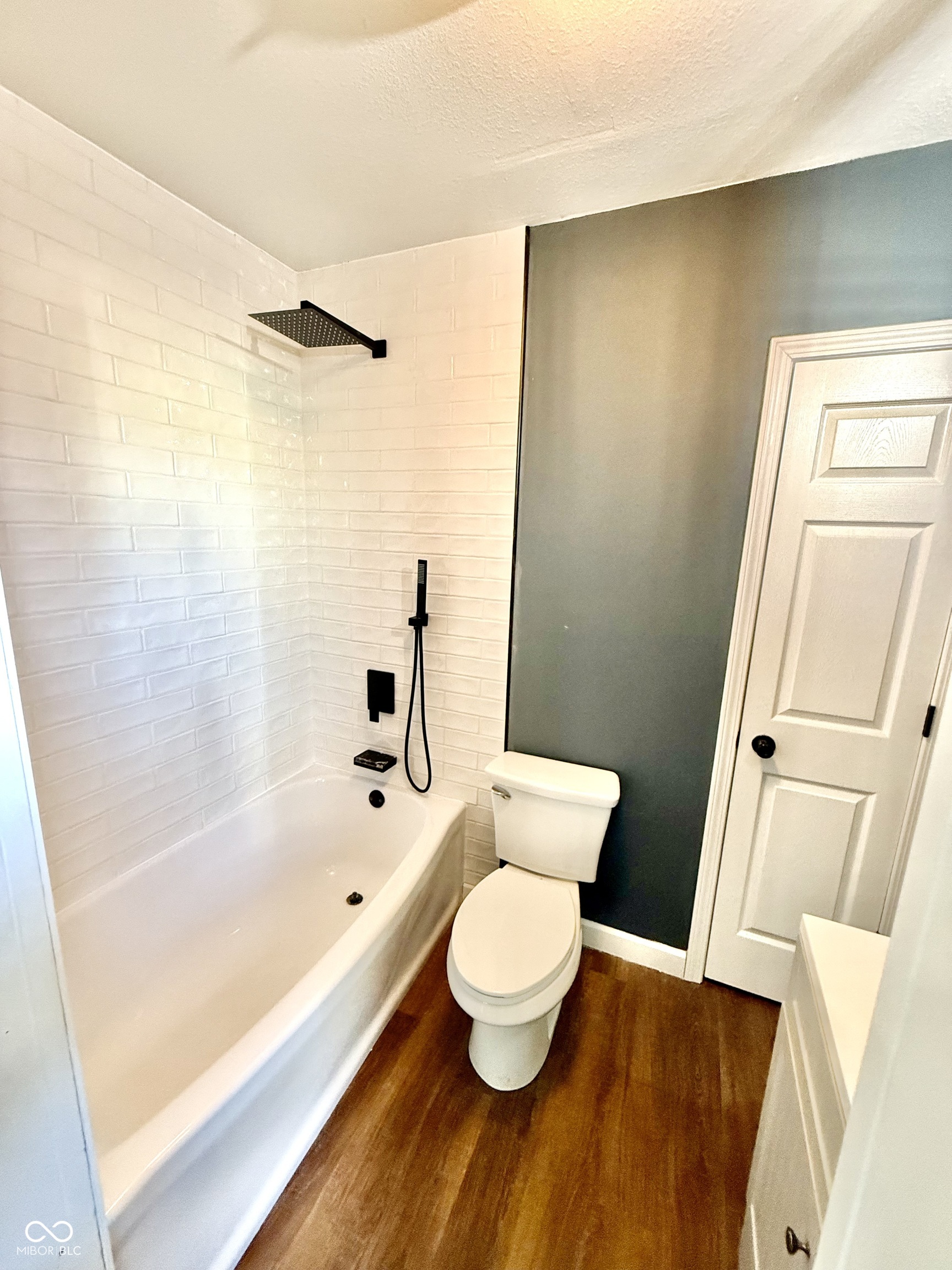 9408 West High Street Yorktown, IN 47396 - Photo 13 of 27