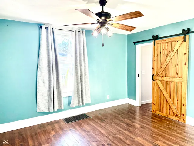 $234,900 | 9408 West High Street, Yorktown, IN 47396