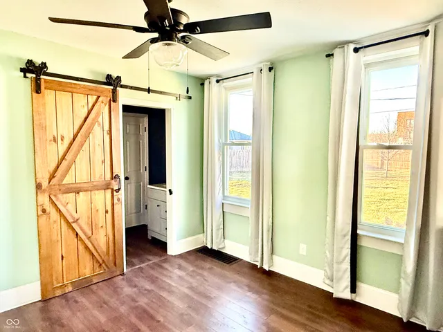 $234,900 | 9408 West High Street, Yorktown, IN 47396