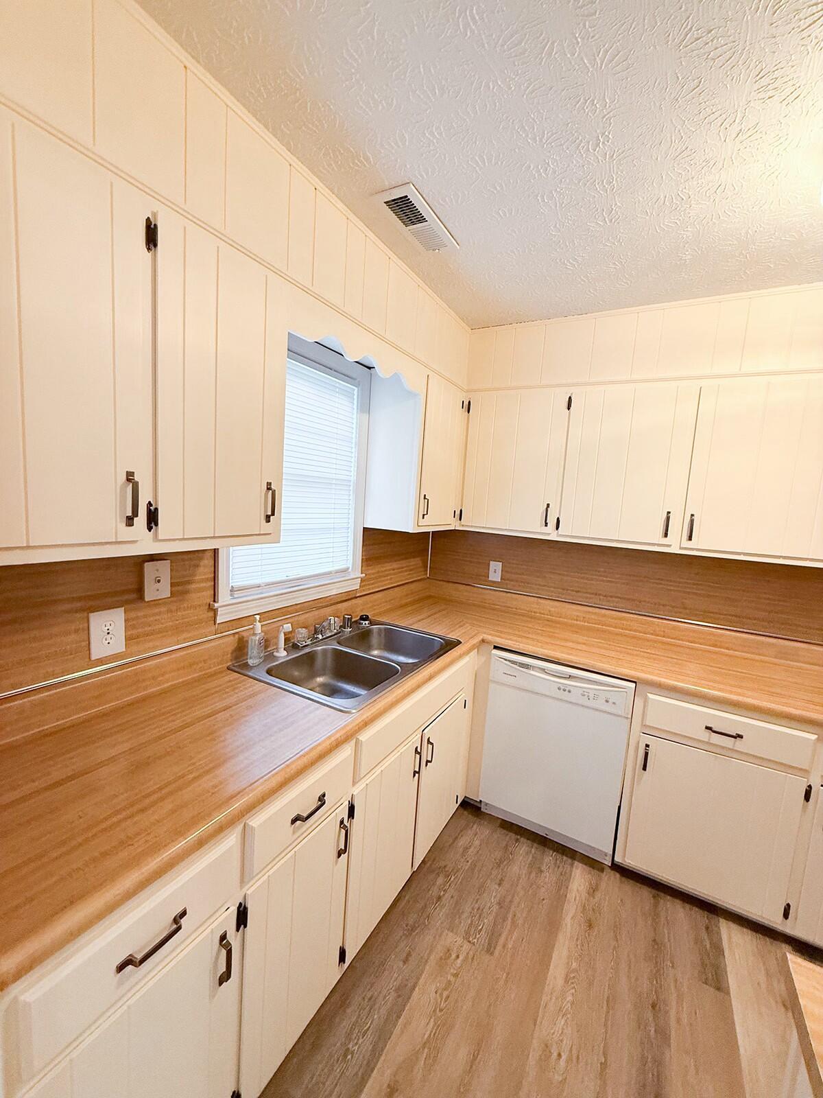 6411 Shepherdsville Road Elizabethtown, KY 42701 - Photo 16 of 53 tempImageQANl0S