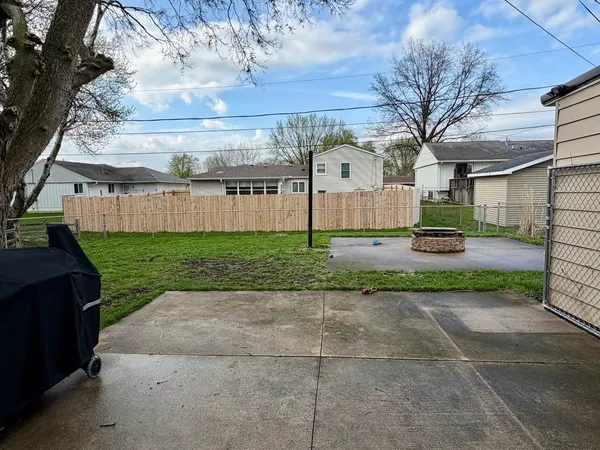 $159,900 | 1204 East 19th Street, Sterling, IL 61081