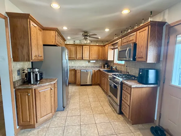 $159,900 | 1204 East 19th Street, Sterling, IL 61081