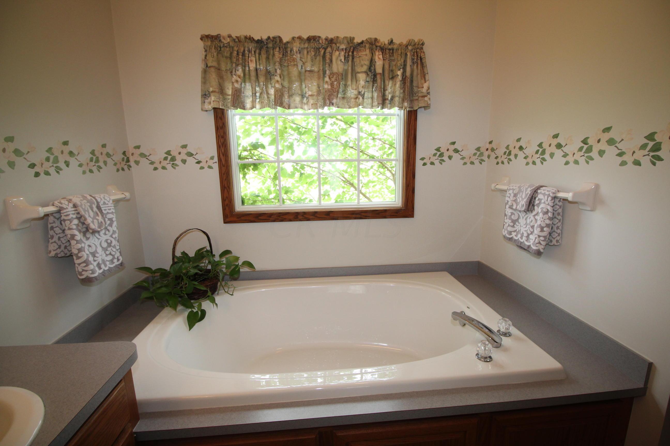 3048 Russell Road Ostrander, OH 43061 - Photo 17 of 34 Gallery Image 17