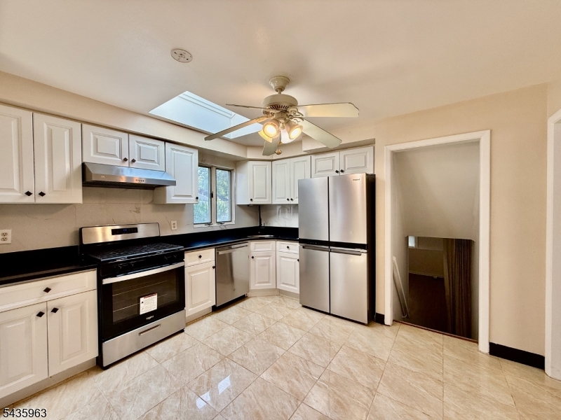 65 Wabeno Avenue Springfield, NJ 07081 - Photo 11 of 43