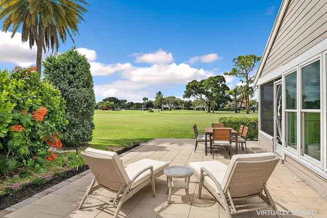 $725,000 | 6642 South Pine Court, Palm Beach Gardens, FL 33418