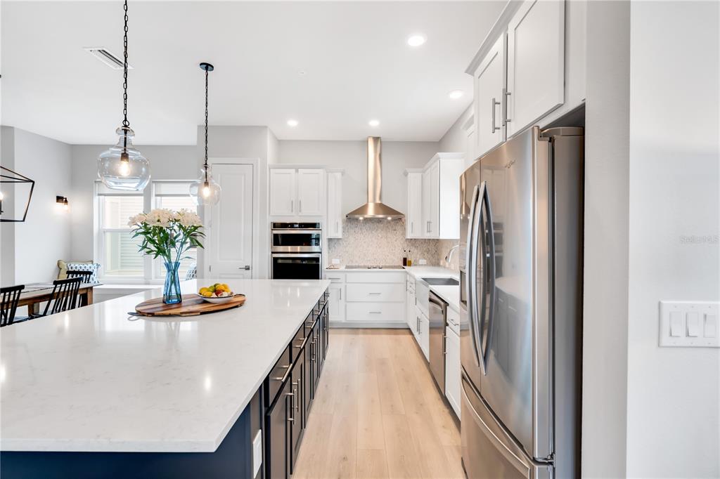 421 Gowdy Road Sarasota, FL 34237 - Photo 14 of 41