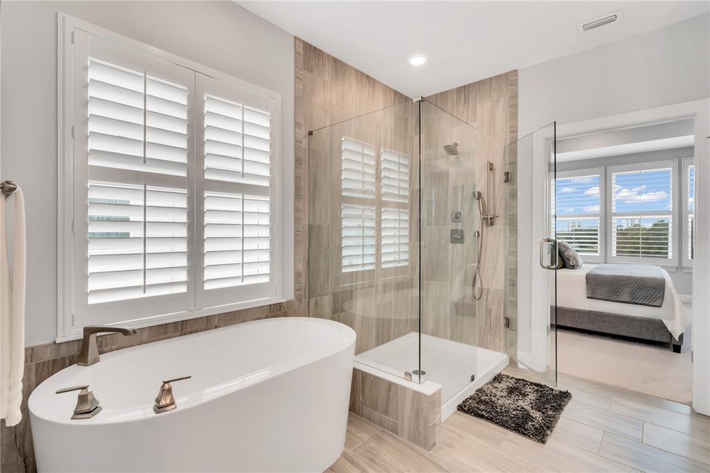 421 Gowdy Road Sarasota, FL 34237 - Photo 25 of 41