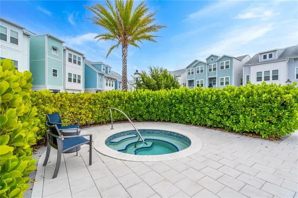 $3,985 | 421 Gowdy Road, Sarasota, FL 34237