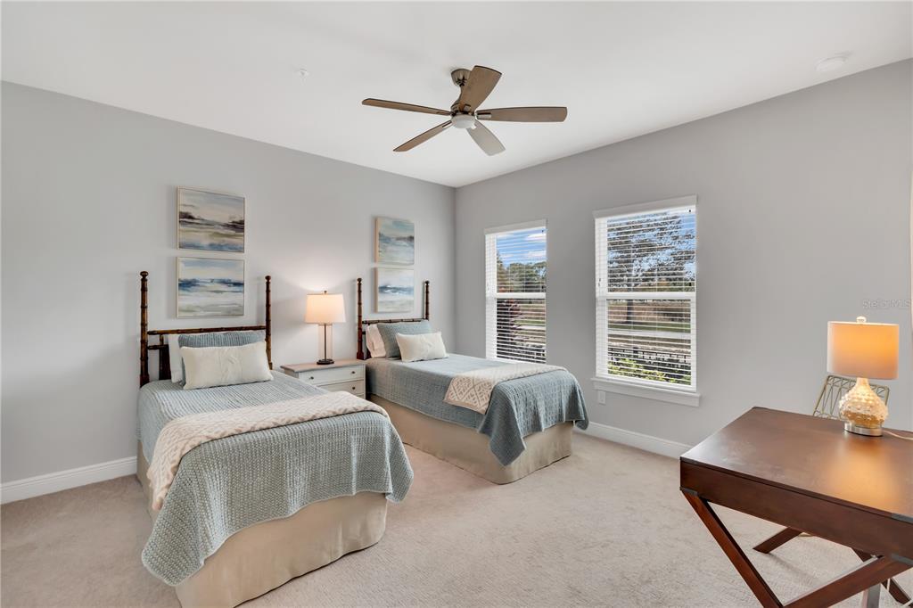 421 Gowdy Road Sarasota, FL 34237 - Photo 4 of 41