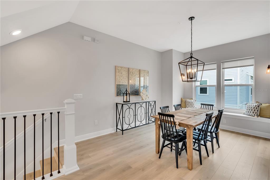 421 Gowdy Road Sarasota, FL 34237 - Photo 9 of 41