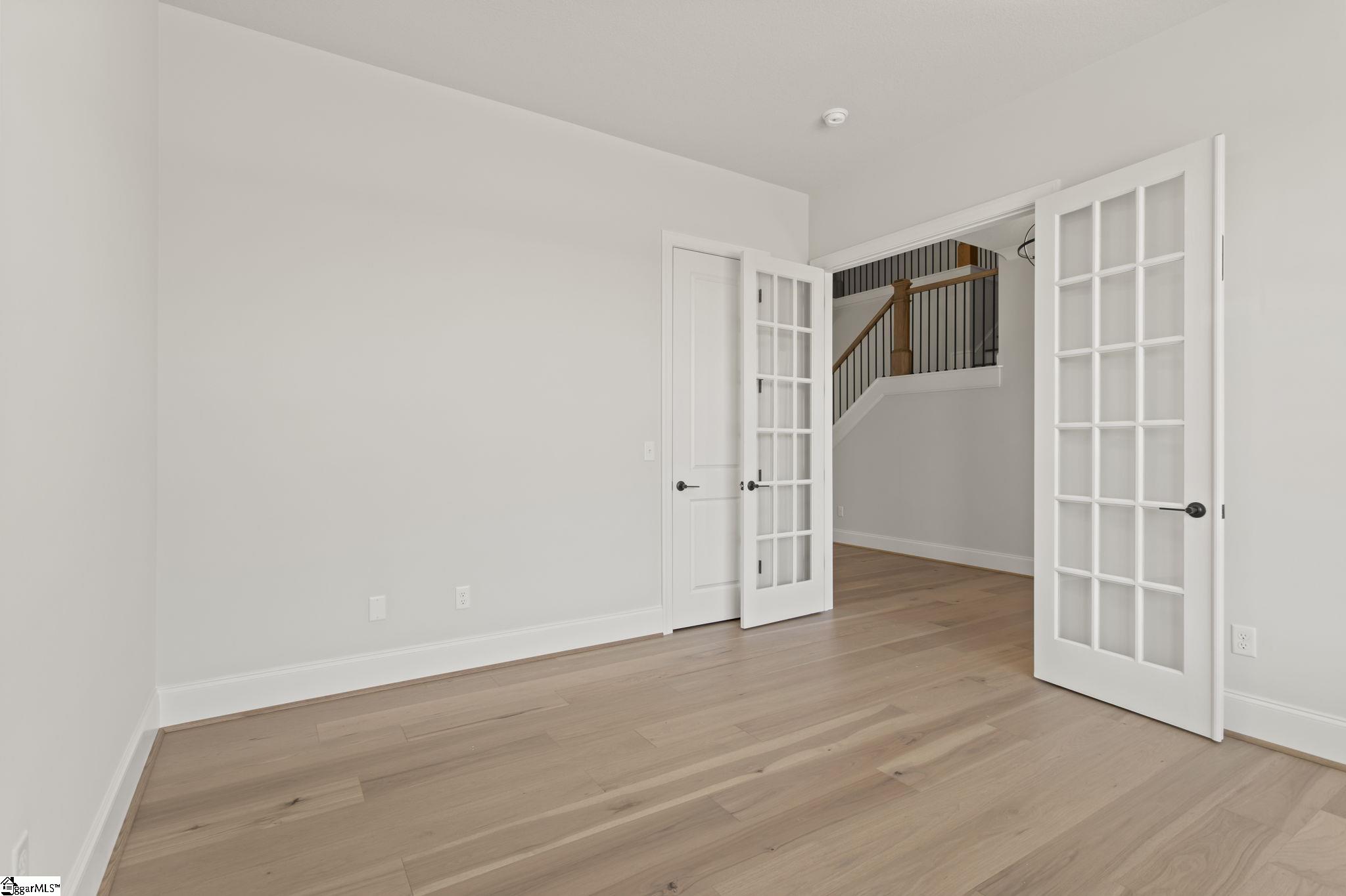 12 Waterville Way Simpsonville, SC 29681 - Photo 5 of 33 Gallery Image 5