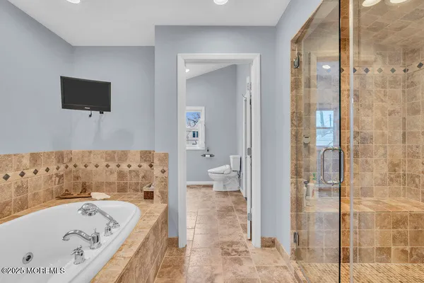 $2,500,000 | 607 Wildwood Road, Allenhurst, NJ 07711