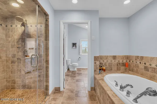 $2,500,000 | 607 Wildwood Road, Allenhurst, NJ 07711