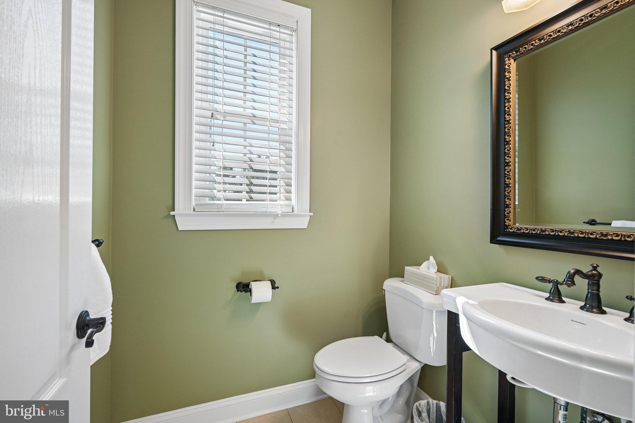 25 Banbury Road Lumberton, NJ 08048 - Photo 37 of 90 Charming half-bath with fresh hues.