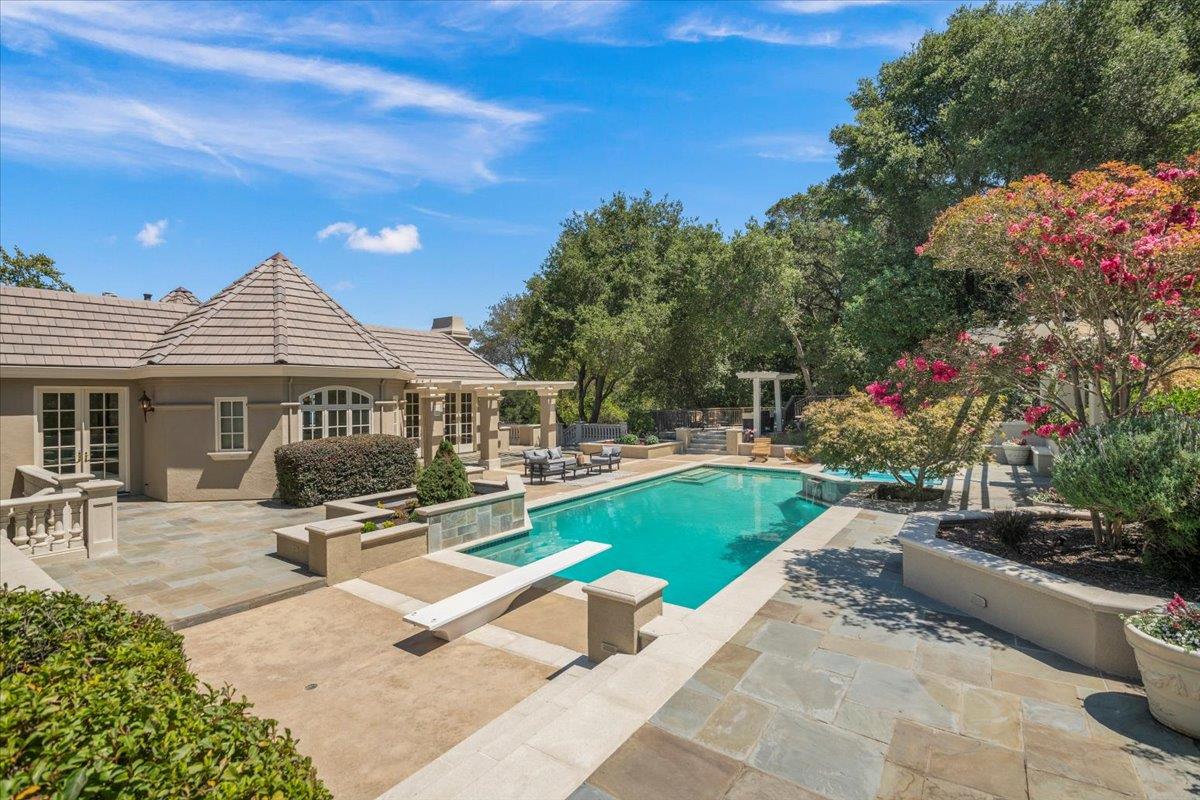 14113 Pike Road Saratoga, CA 95070 - Photo 68 of 74