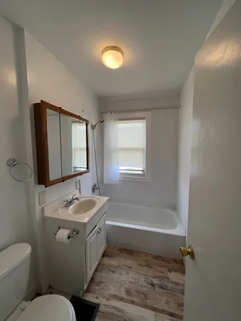 $115,000 | 222 South Elmwood Avenue, Davenport, IA 52802