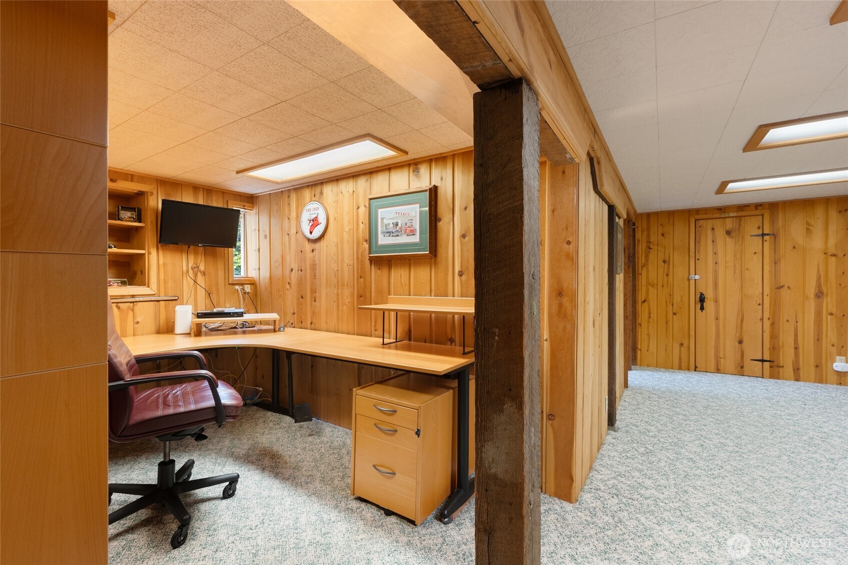 303 7th Street Anacortes, WA 98221 - Photo 18 of 40