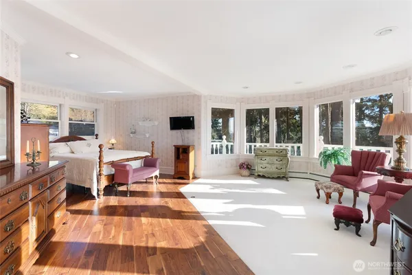 $1,495,000 | 303 7th Street, Anacortes, WA 98221