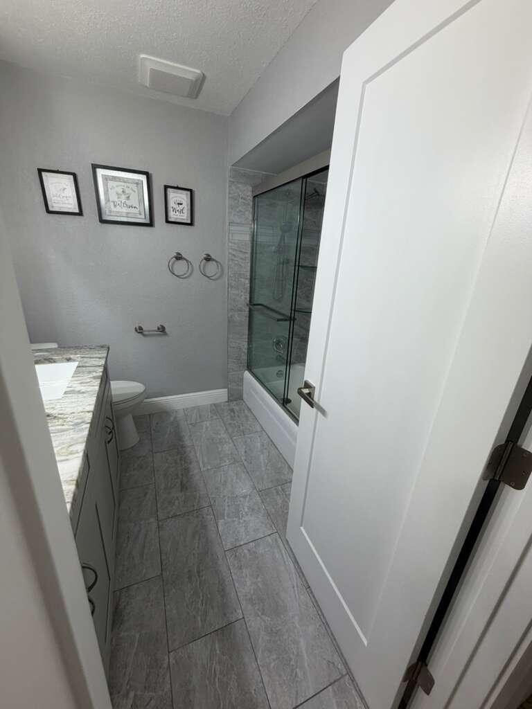 4433 Foss Road Lake Worth Beach, FL 33461 - Photo 20 of 29 PHOTO-2026-01-18-09-48-42 14