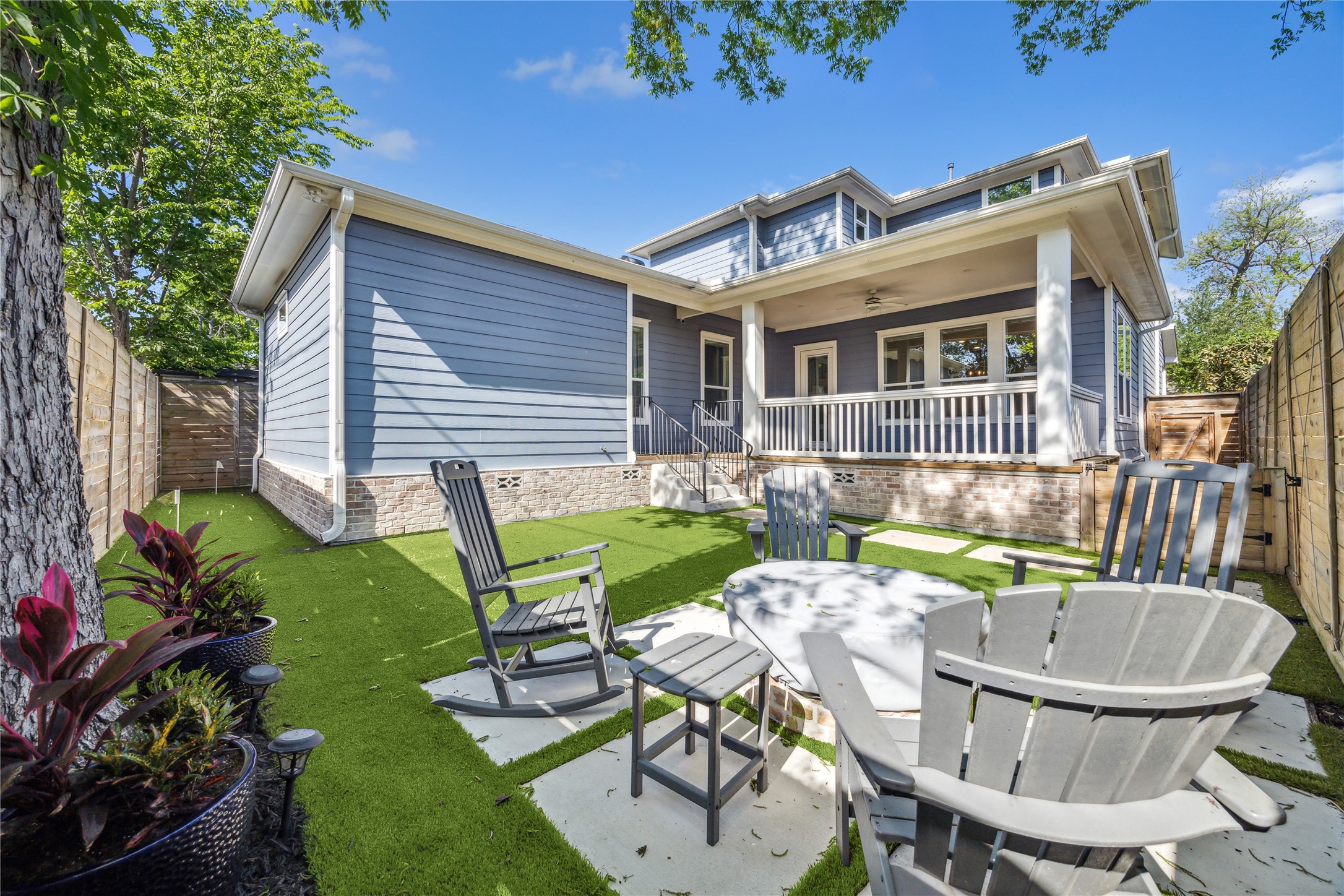 603 Vincent Street Houston, TX 77009 - Photo 21 of 26 Look forward to spending cozy nights surrounded by the fire pit in this picture perfect backyard.