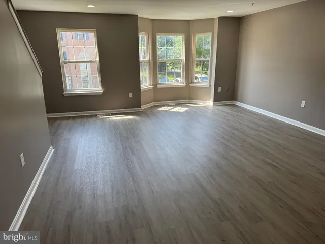 $2,975 | 8216 Dellwood Court, Lanham, MD 20706