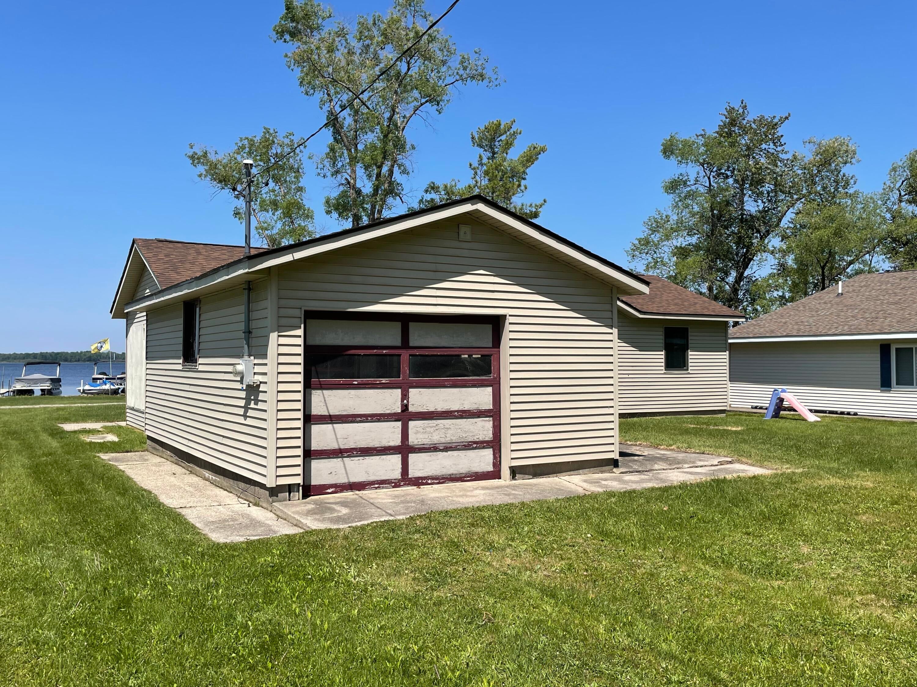 9410 A Washington Road St. Helen, MI 48656 - Photo 6 of 26 Gallery Image 6