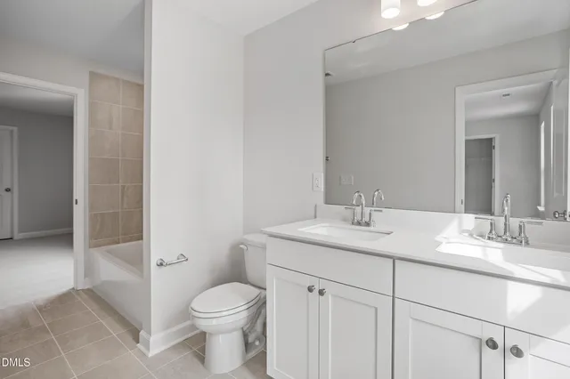 $679,000 | 307 Augusta Pond Way, Unit 167, Raleigh, NC 27603