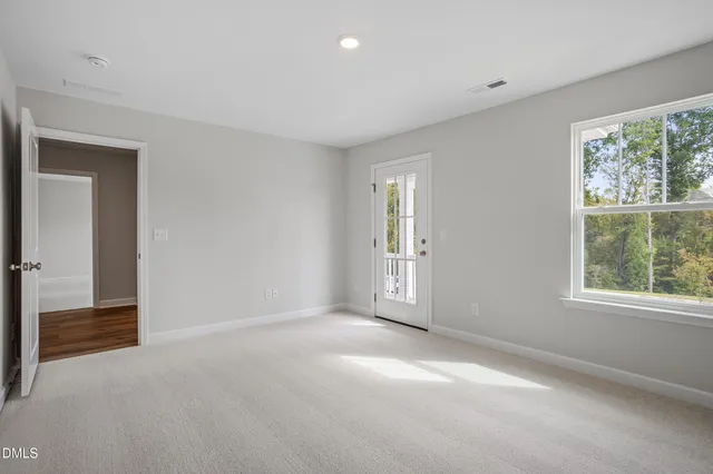 $679,000 | 307 Augusta Pond Way, Unit 167, Raleigh, NC 27603