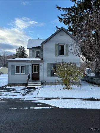 $120,000 | 33 Anderson Avenue, Deferiet, NY 13628