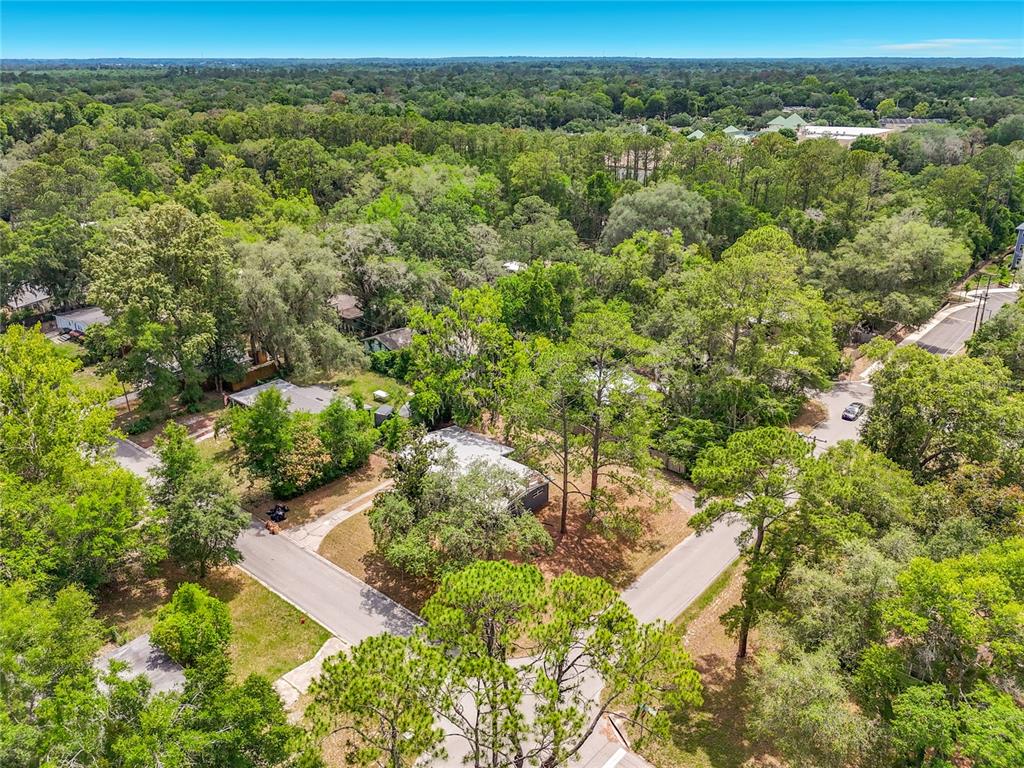 414 Northwest 36th Terrace Gainesville, FL 32607 - Photo 2 of 41