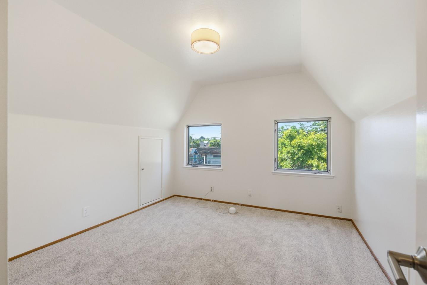 1091 Rockefeller Drive Sunnyvale, CA 94087 - Photo 32 of 42