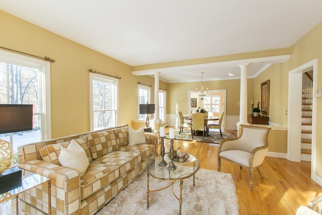 321 Rutland Street Carlisle, MA 01741 - Photo 7 of 24