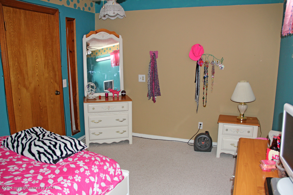 17300 Old Ranch Road Canyon, TX 79015 - Photo 16 of 27 Third Bedroom