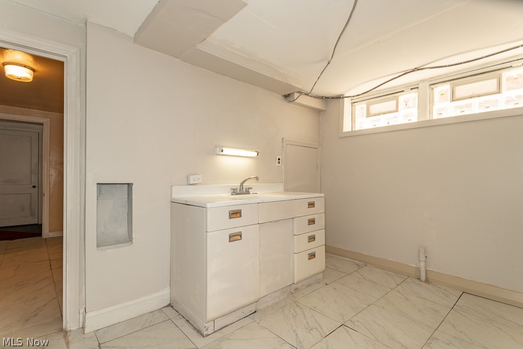 3260 Daleford Road Cleveland, OH 44120 - Photo 30 of 33 Gallery Image 30