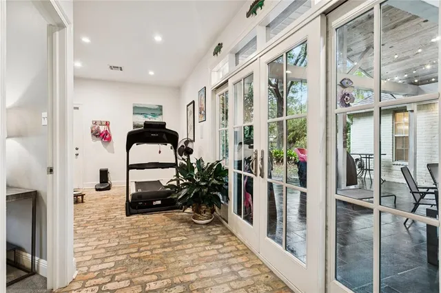 $590,000 | 48 Audubon Lake Drive, Mandeville, LA 70471