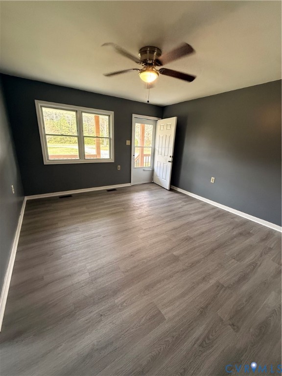 16404 Old Cryors Road McKenney, VA 23872 - Photo 2 of 14