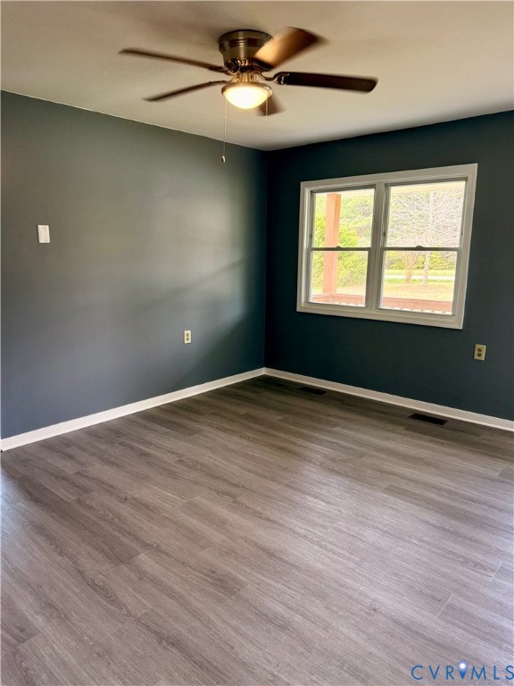 16404 Old Cryors Road McKenney, VA 23872 - Photo 3 of 14