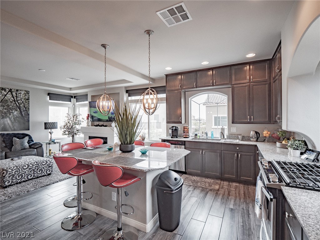 6430 Jackson Spring Road Las Vegas, NV 89118 - Photo 14 of 49 Gallery Image 14