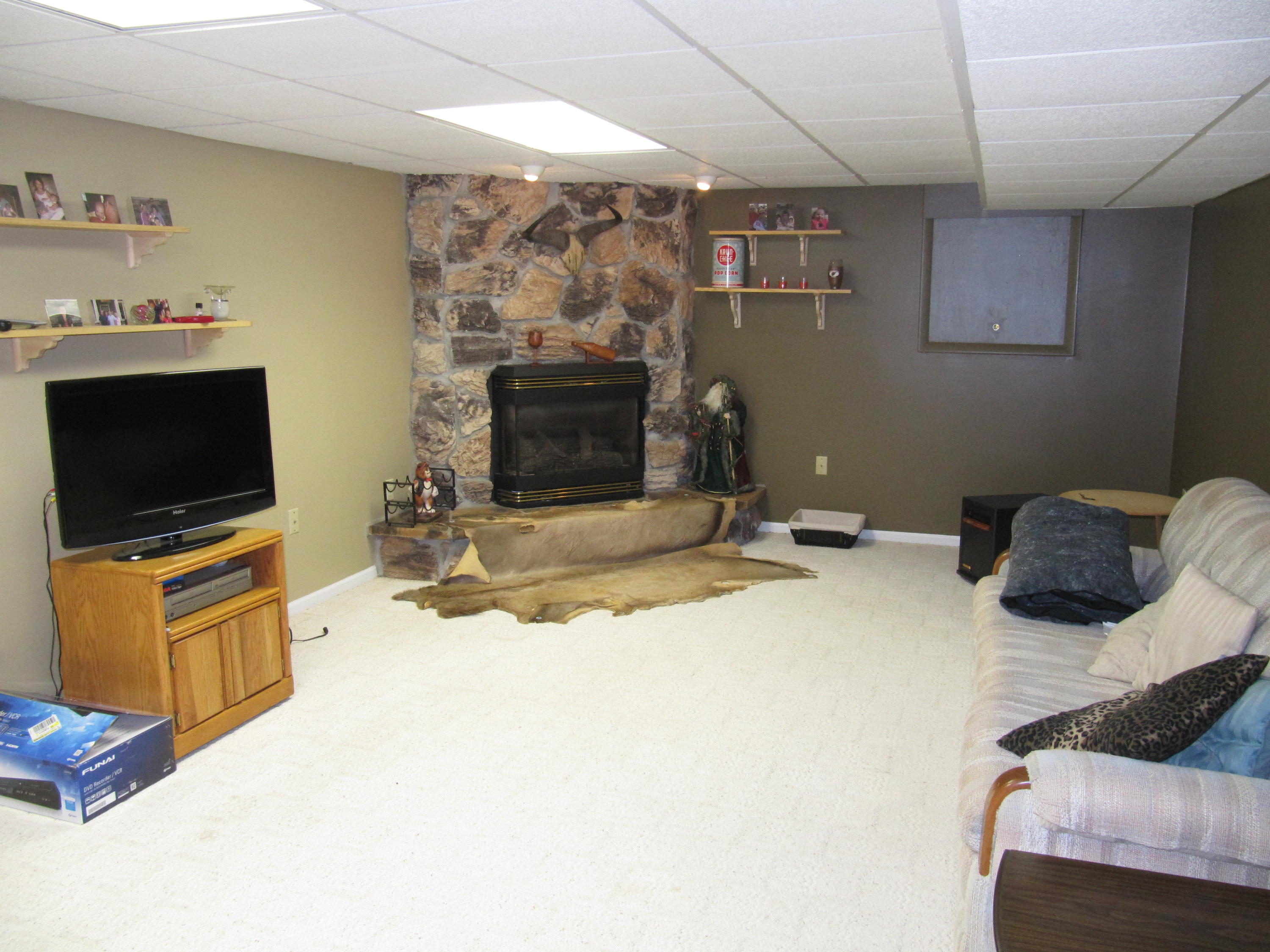 6264 Beckett Road Gaylord, MI 49735 - Photo 6 of 34 Gallery Image 6