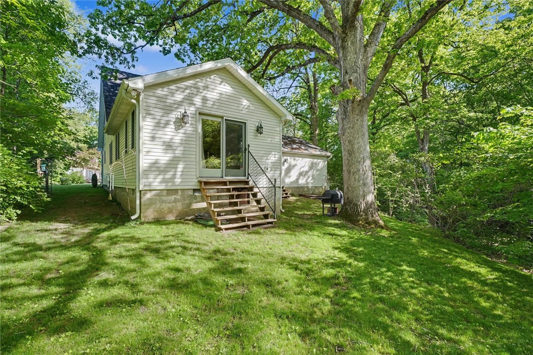 203 Delmar Catlin, IL 61817 - Photo 30 of 33
