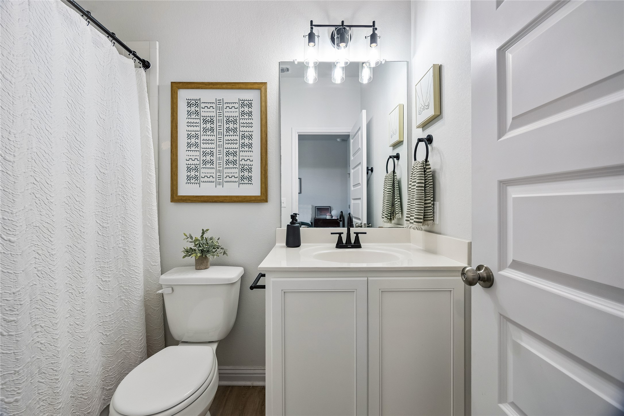 7605 Frida Bend Austin, TX 78744 - Photo 13 of 25