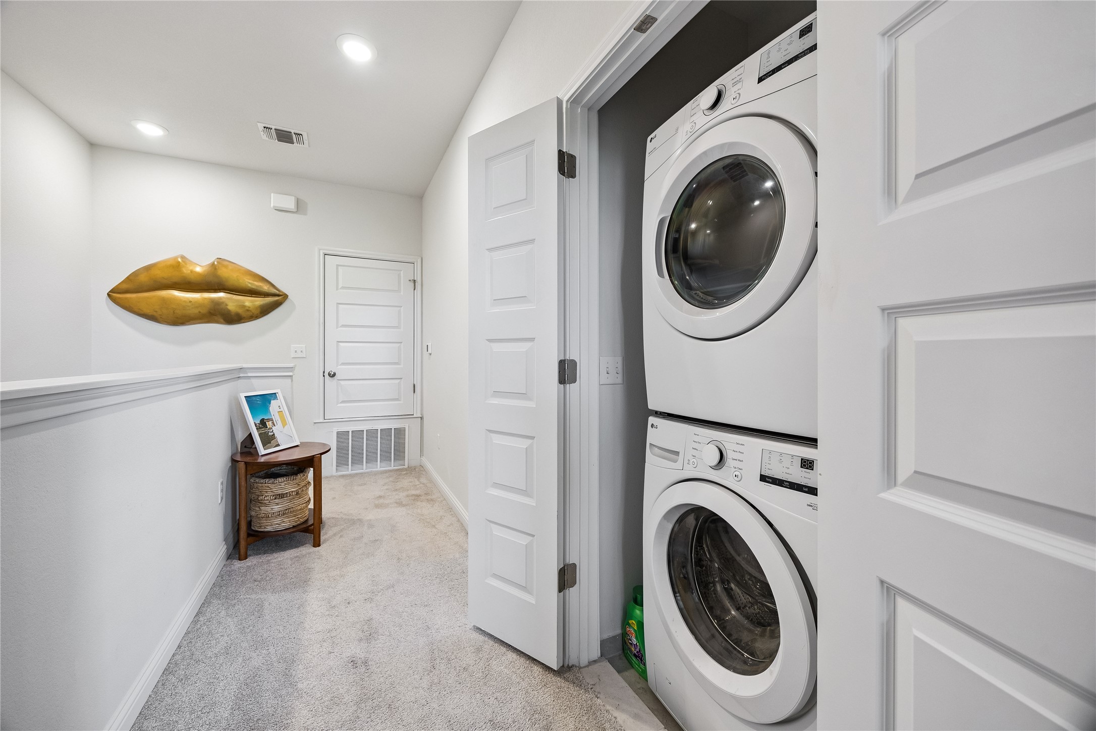 7605 Frida Bend Austin, TX 78744 - Photo 17 of 25