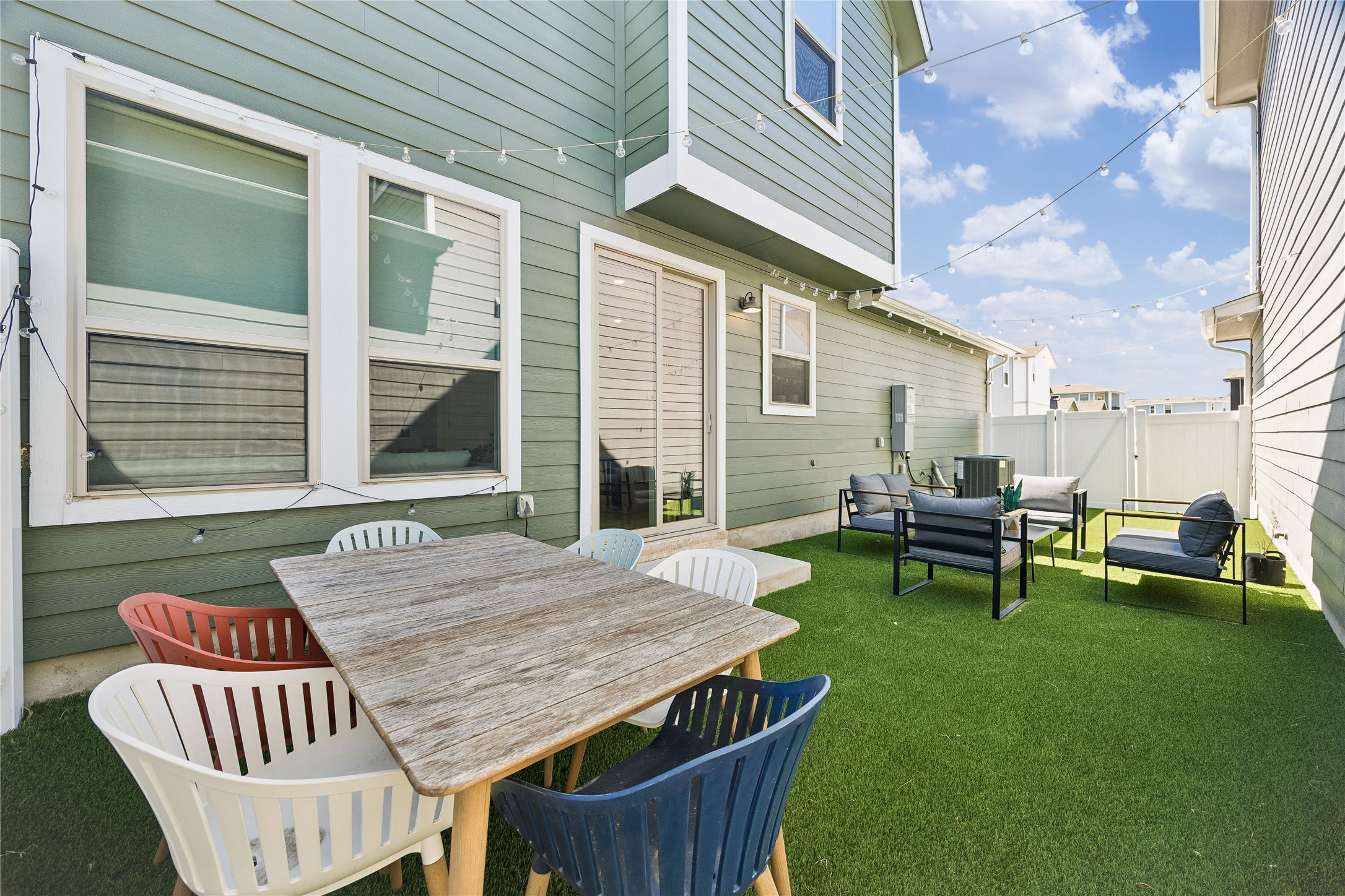 7605 Frida Bend Austin, TX 78744 - Photo 18 of 25