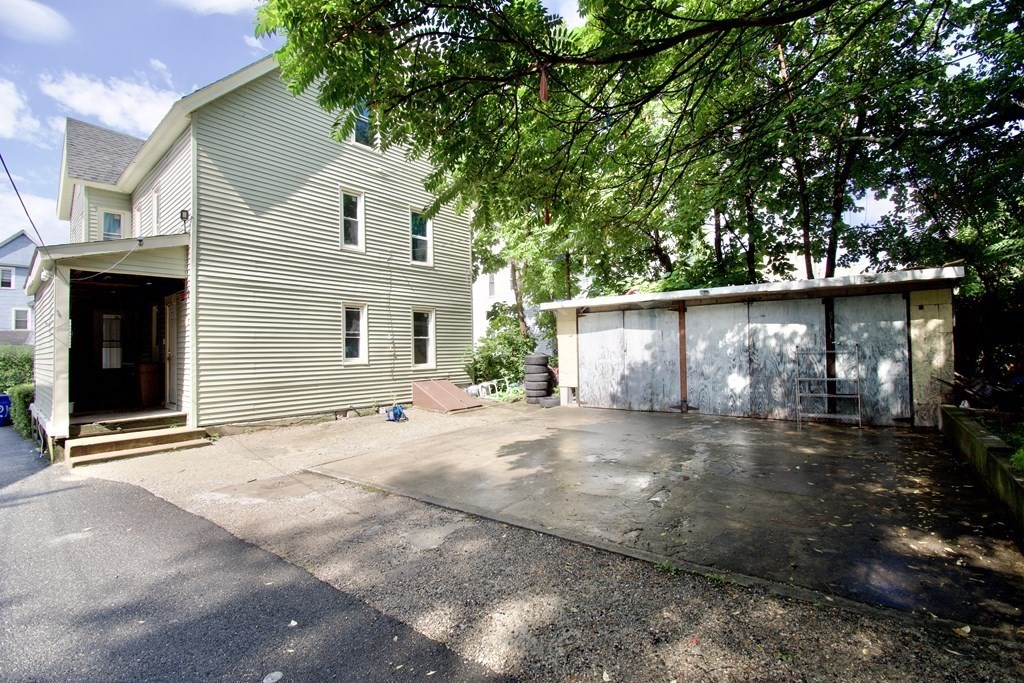 23 Vinton Street Springfield, MA 01104 - Photo 19 of 19