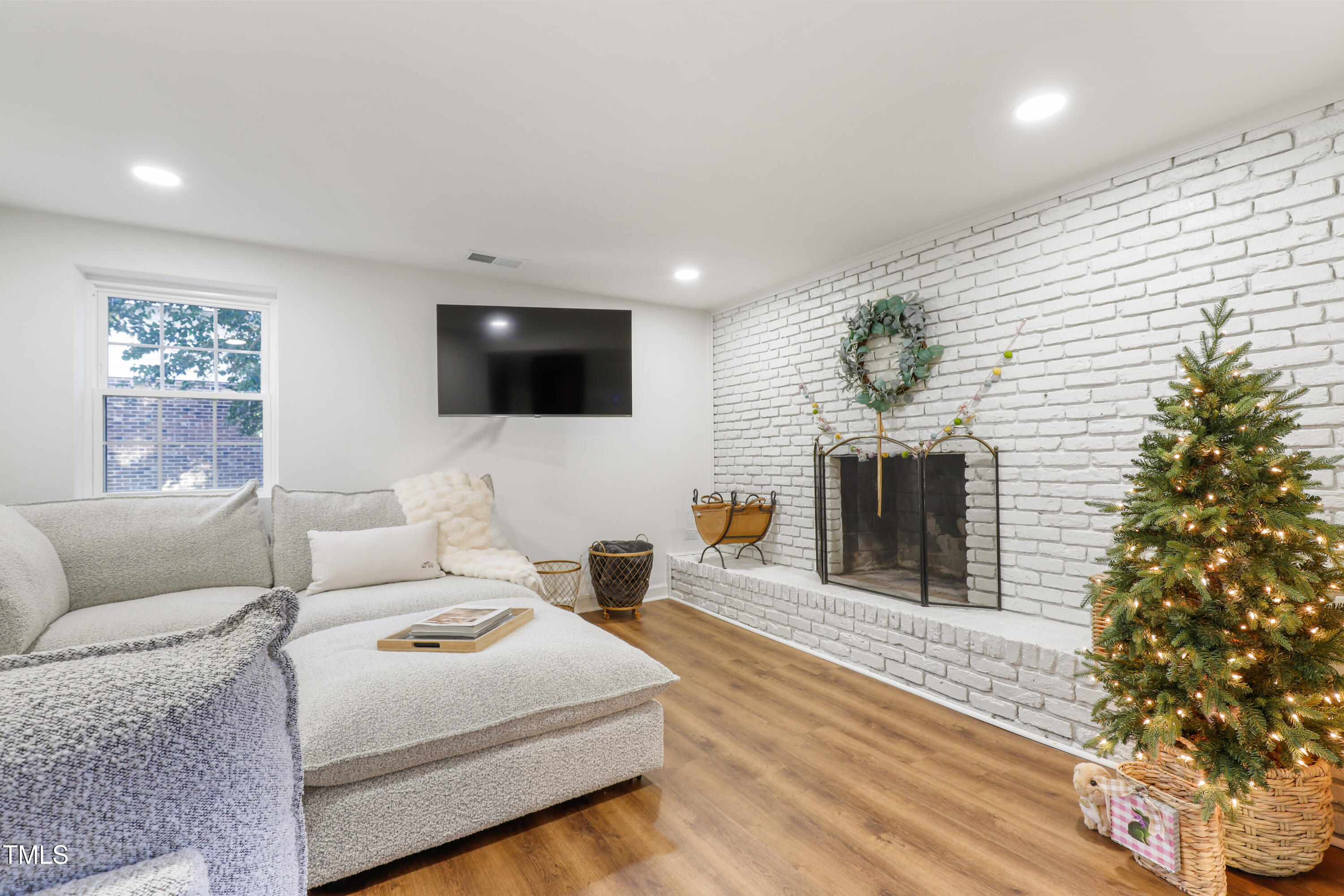 217 Northfield Drive Raleigh, NC 27609 - Photo 19 of 40 20