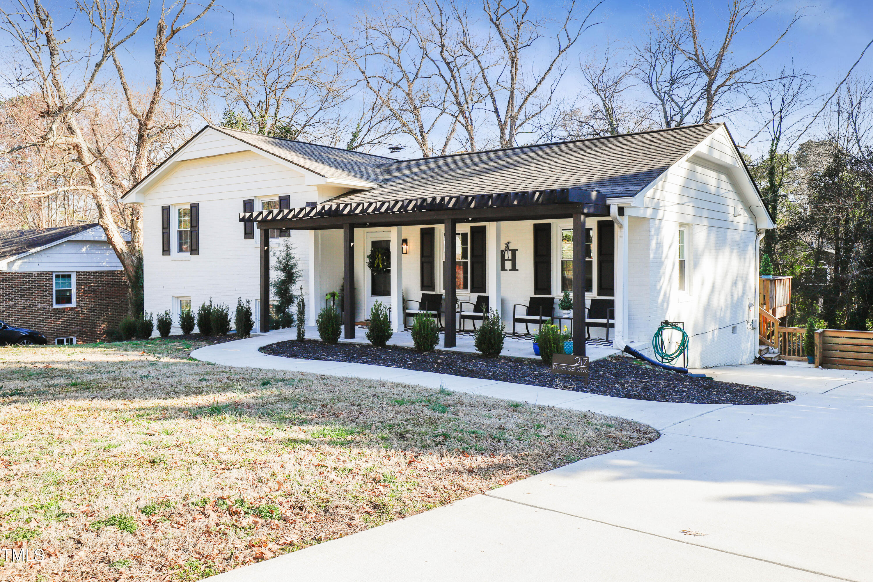 217 Northfield Drive Raleigh, NC 27609 - Photo 2 of 40 3